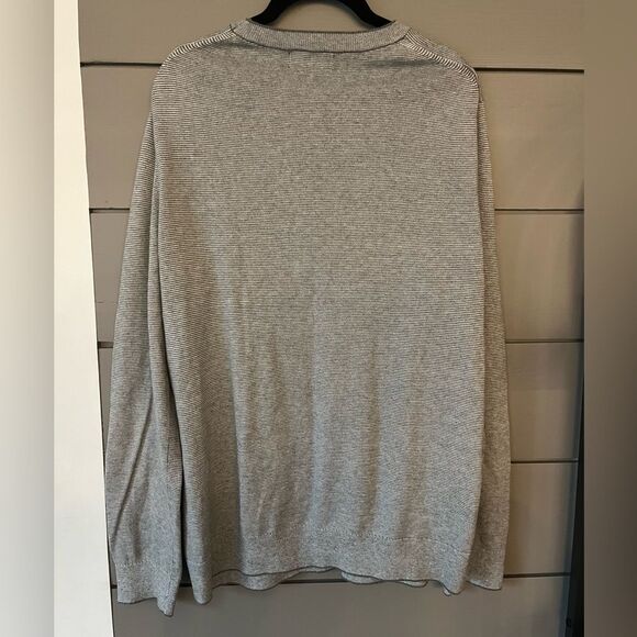 BANANA REPUBLIC Mens Size Large‎ Premium Luxe Yarn Crew Neck Gray Sweater - Picture 2 of 7